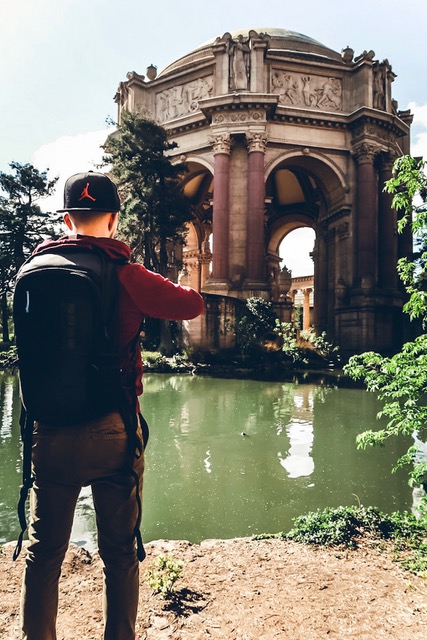 Antony dans un parc de San Francisco