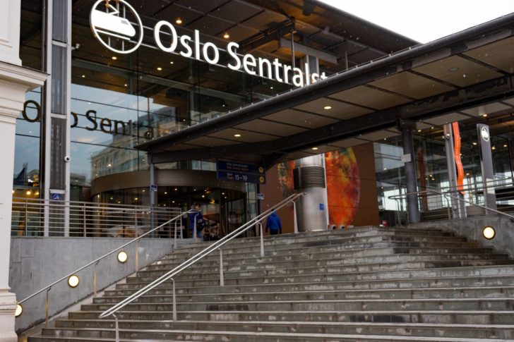 Gare-OsloS-Norvege2