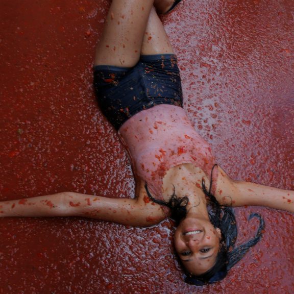 tomatina_2_0 évènements insolites monde