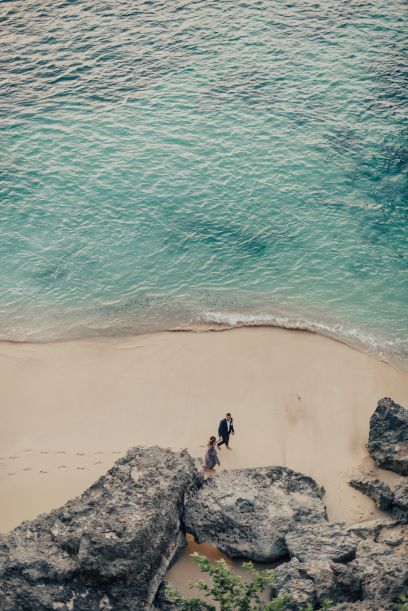 Sarah et Sofiane sur la plage