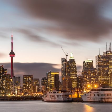 alex-shutin-uhn-unsplash-toronto Assurance PVT CANADA