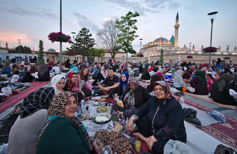 Repas en Turquie avec les locaux