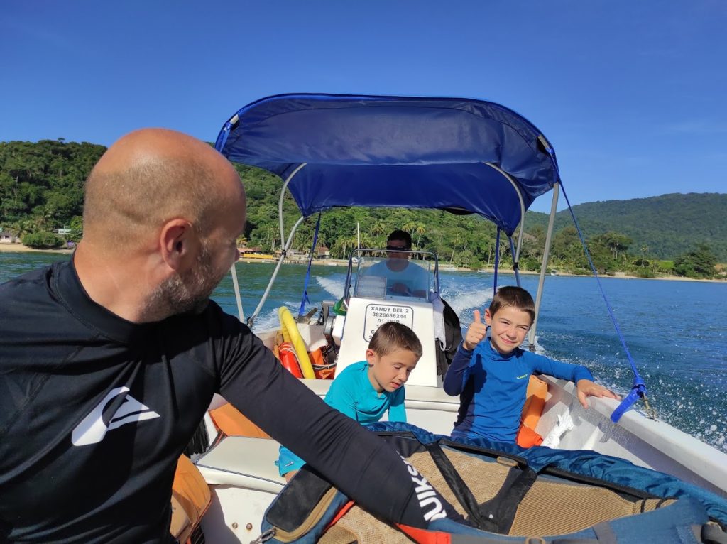 Voyager avec les enfants en bateau